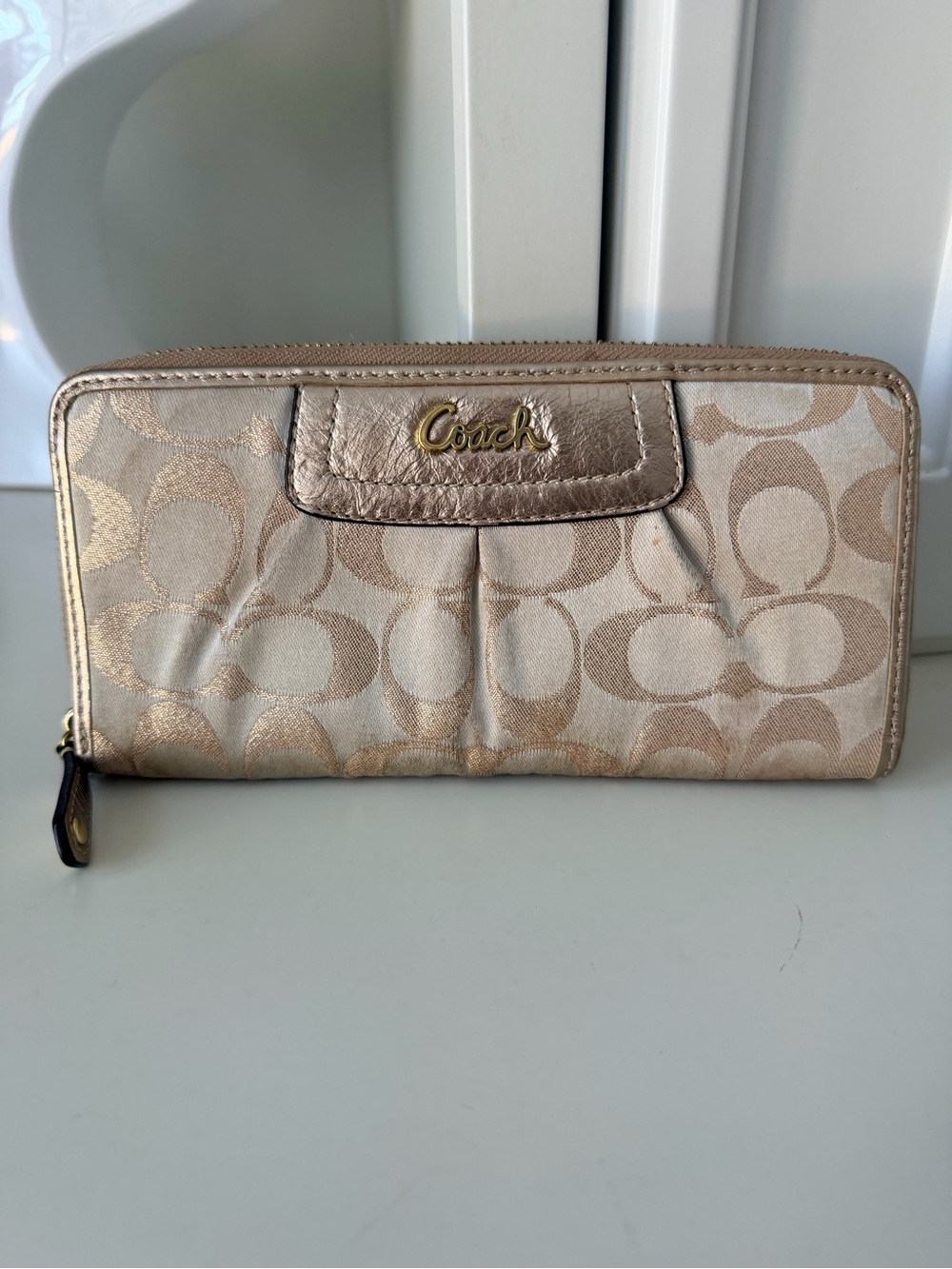 Vintage Y2K COACH Signature Metallic Accordion Zip Around Wallet Pink Rose Gold